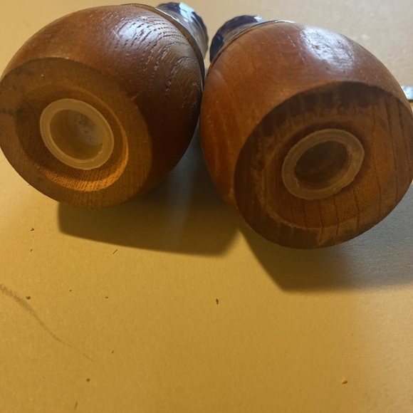 Danish Modern rosewood or teak and ceramic salt & pepper shakers - Picture 3 of 4